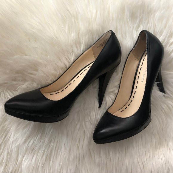 Enzo Angiolini Basic Black Platform Heels 7 - Picture 1 of 5